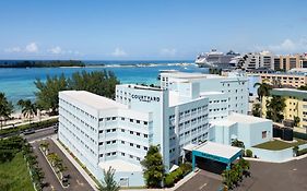 Hotel Courtyard By Marriott Nassau Downtown/Junkanoo Beach Exterior photo