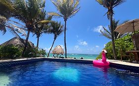 Appartement Beachfront Hammock Heaven à Akumal Exterior photo