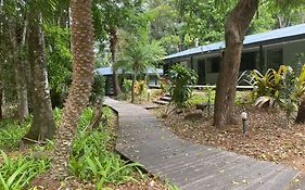 Villa Clouds Mapleton Exterior photo