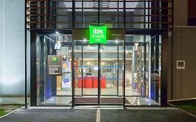 Hotel Ibis Styles Vierzon Exterior photo