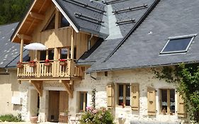 Hotel Ferme de la grande Moucherolle à Villard-de-Lans Exterior photo