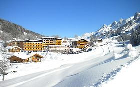 Hotel Azureva La Clusaz les Confins Exterior photo