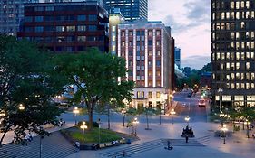 Hotel Marriott Quebec City Downtown Exterior photo