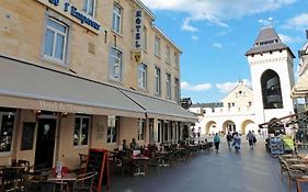 Hotel Courage Valkenburg Valkenburg aan de Geul Exterior photo