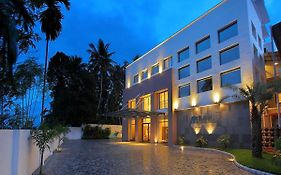 Hotel San Kollam Exterior photo