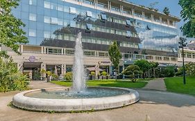 Golden Tulip Aix les Bains - Hotel&Spa Aix-les-Bains Exterior photo