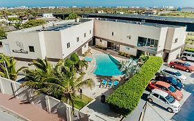 RH Boutique Hotel Aruba Oranjestad Exterior photo