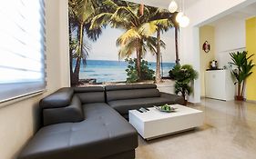 Designed Beach Apartments Tel-Aviv Room photo