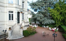 Bed and Breakfast Domaine de l'Oie Rouge à Les Rosiers Exterior photo