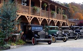 Hemlock Inn Blowing Rock Exterior photo