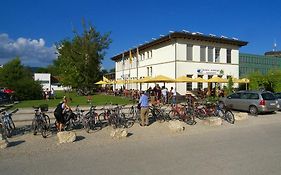 Swiss Hostel Lago Lodge Bienne Exterior photo