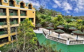 Hotel Sunrise Holiday Mansion à Tagaytay City Exterior photo