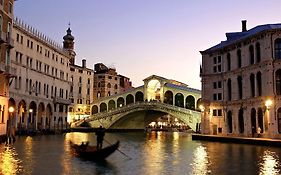 Auberge de jeunesse Ai Boteri à Venise Exterior photo