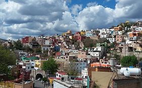 Low-Cost Guest House Casa Alebrije Guanajuato Exterior photo