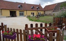 Datcha Bourguignonne, Chambres&Gîte Maconge Exterior photo