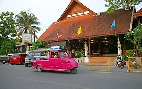 Tony'S Place Ayutthaya Exterior photo