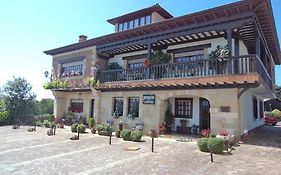 Hotel Pension Castio à Santillana del Mar Exterior photo