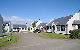 Giant'S Causeway Holiday Cottages Bushmills Exterior photo