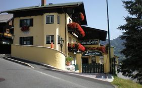 Hotel Laterndl-Wirt à Sankt Veit im Pongau Exterior photo