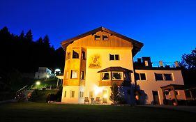 Hotel-Garni Drachenburg Mittenwald Exterior photo