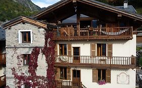 Bed and Breakfast Chez Michel à Sainte-Foy-Tarentaise Exterior photo