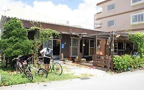 Guest House Agaihama Yonabaru Exterior photo