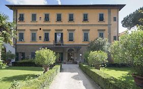 Hôtel Casa Santo Nome Di Gesu à Florence Exterior photo