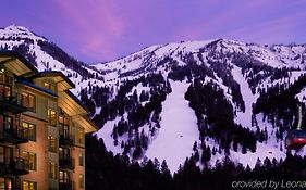 Hotel Terra Jackson Hole, A Noble House Resort Teton Village Exterior photo