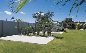 Hotel Palms Caravan Park à Hervey Bay Exterior photo