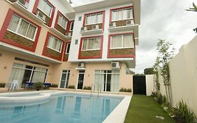 Arabelle Suites Tagbilaran Exterior photo