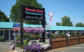 Riverside Motel Port Alberni Exterior photo