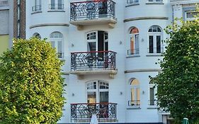 Hotel Aan Zee La Panne Exterior photo