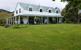 Jacaranda Lodge Coromandel Exterior photo