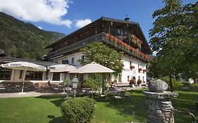 Hotel Senningerbraeu Bramberg am Wildkogel Exterior photo