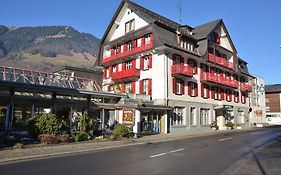 Hotel Loewen Lungern Exterior photo