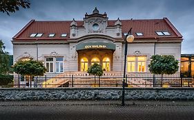 Hotel Penzion Central Park à Žilina Exterior photo