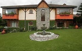 Bed And Breakfast Tumbaco Quito Exterior photo