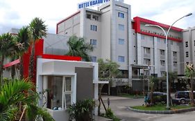 Grand Fatma Hotel Samarinda Exterior photo