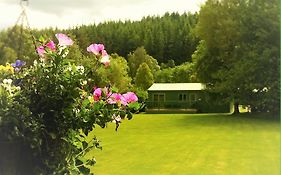 Hotel Glen Affric Holiday Park à Cannich Exterior photo