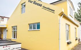 Our House Guesthouse Reykjavik Exterior photo