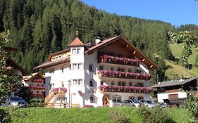 Hôtel Garni Schenk à Selva di Val Gardena Exterior photo