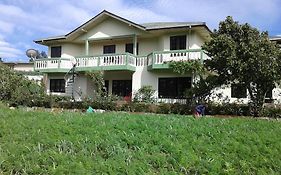 Appartement Avon Field Holiday Bungalow à Nuwara Eliya Exterior photo