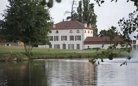 Hotel Golf De Saint Junien Exterior photo