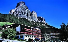 Hotel Miramonti Corvara Exterior photo