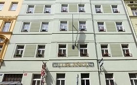Aparthotel Lublanka Prague Exterior photo