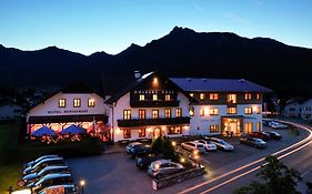 Hotel Goldene Rose Reutte Exterior photo