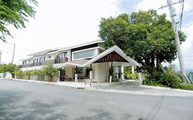 Segara Suites Olongapo Exterior photo