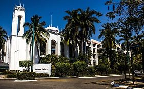 Ixtapa Palace Resort Exterior photo