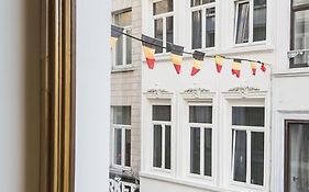 Hotel Agora Brussels Grand Place Exterior photo