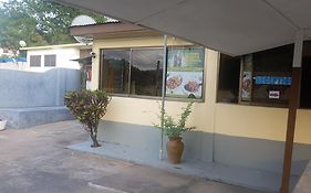 Zito Guest Inn Akosombo Exterior photo